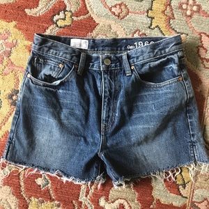 GAP high rise cut offs